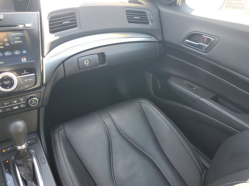 2019 Acura ILX Premium Package