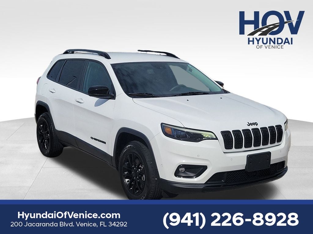 2023 Jeep Cherokee Altitude Lux
