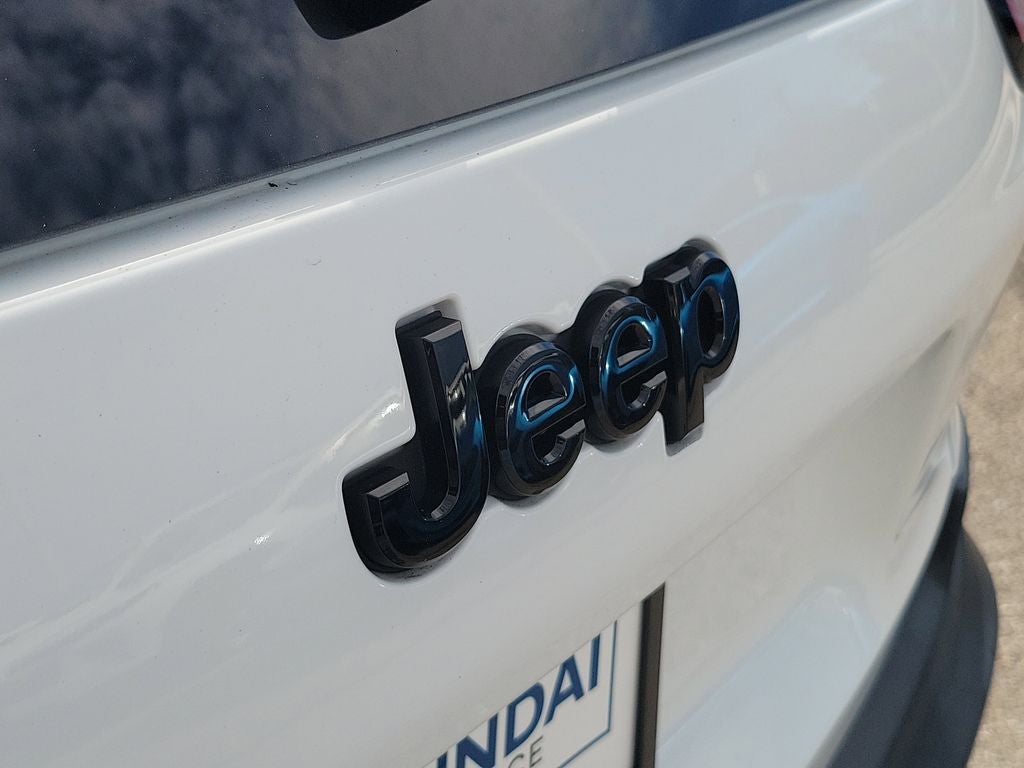 2023 Jeep Cherokee Altitude