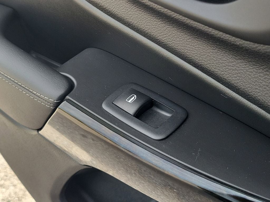 2023 Jeep Cherokee Altitude