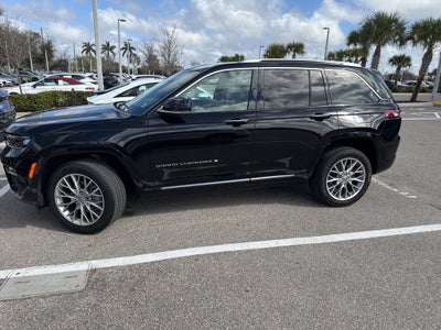2023 Jeep Grand Cherokee Summit