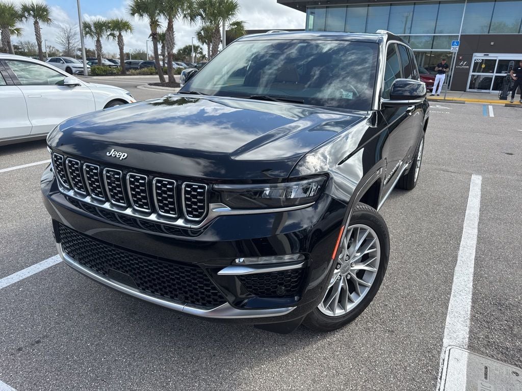 2023 Jeep Grand Cherokee Summit