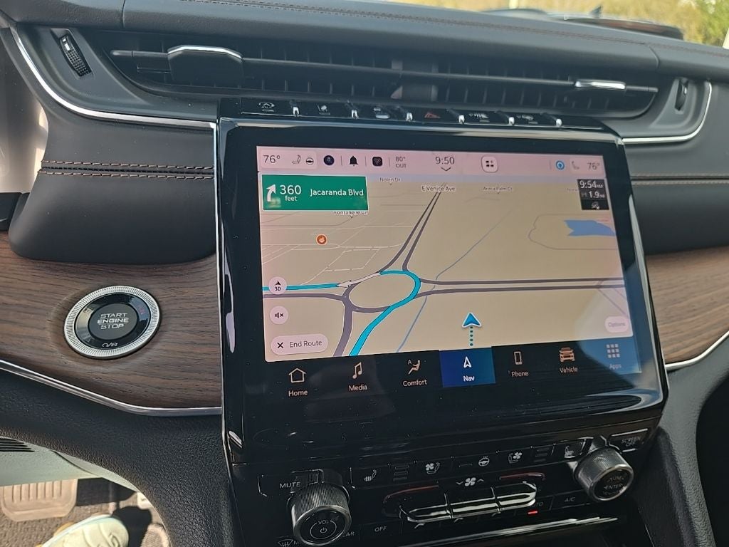 2023 Jeep Grand Cherokee Summit