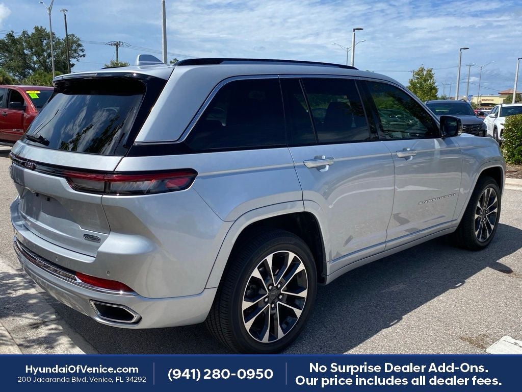 2022 Jeep Grand Cherokee Overland