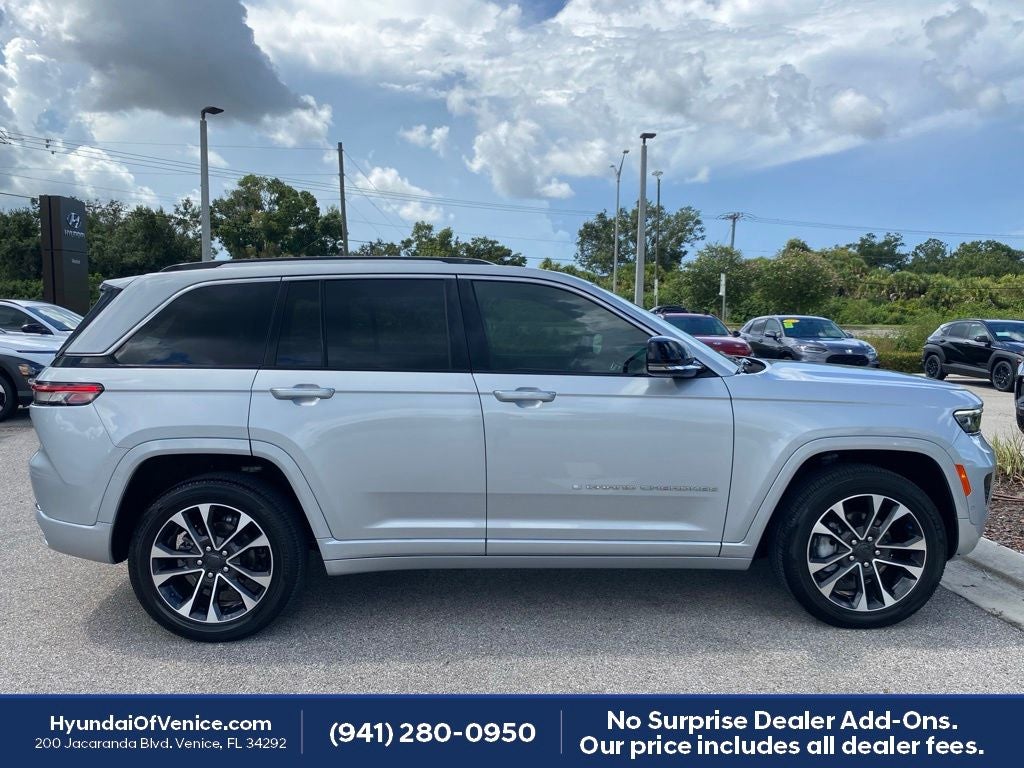 2022 Jeep Grand Cherokee Overland