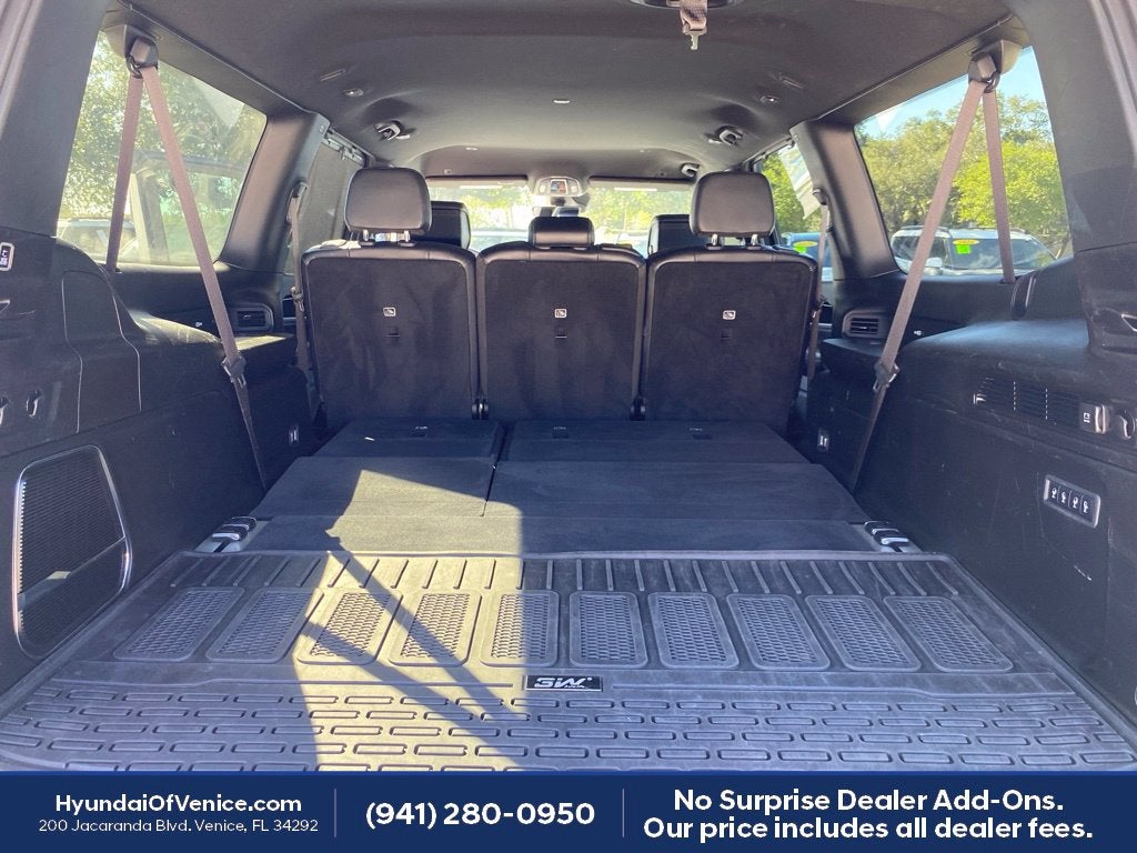 2023 Jeep Wagoneer L Base