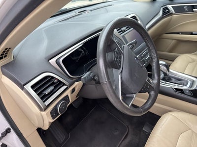 2016 Ford Fusion SE Luxury Package