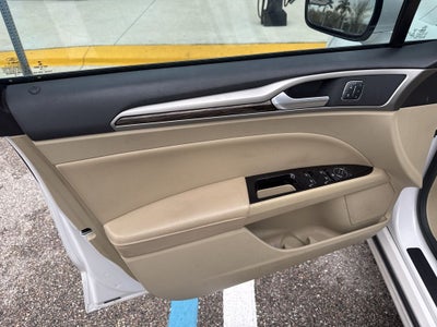 2016 Ford Fusion SE Luxury Package