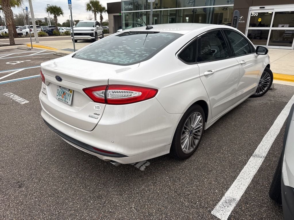 2016 Ford Fusion SE Luxury Package