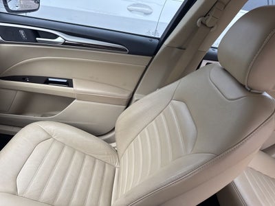 2016 Ford Fusion SE Luxury Package