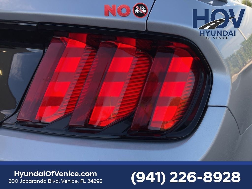2017 Ford Mustang V6
