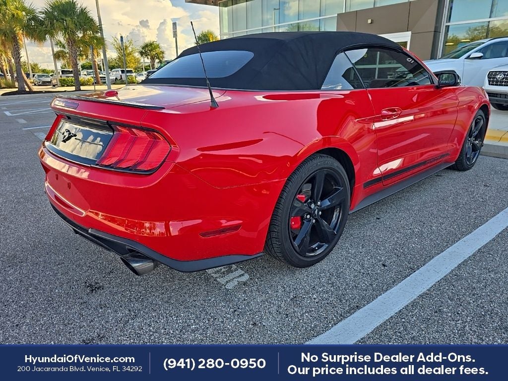 2022 Ford Mustang EcoBoost