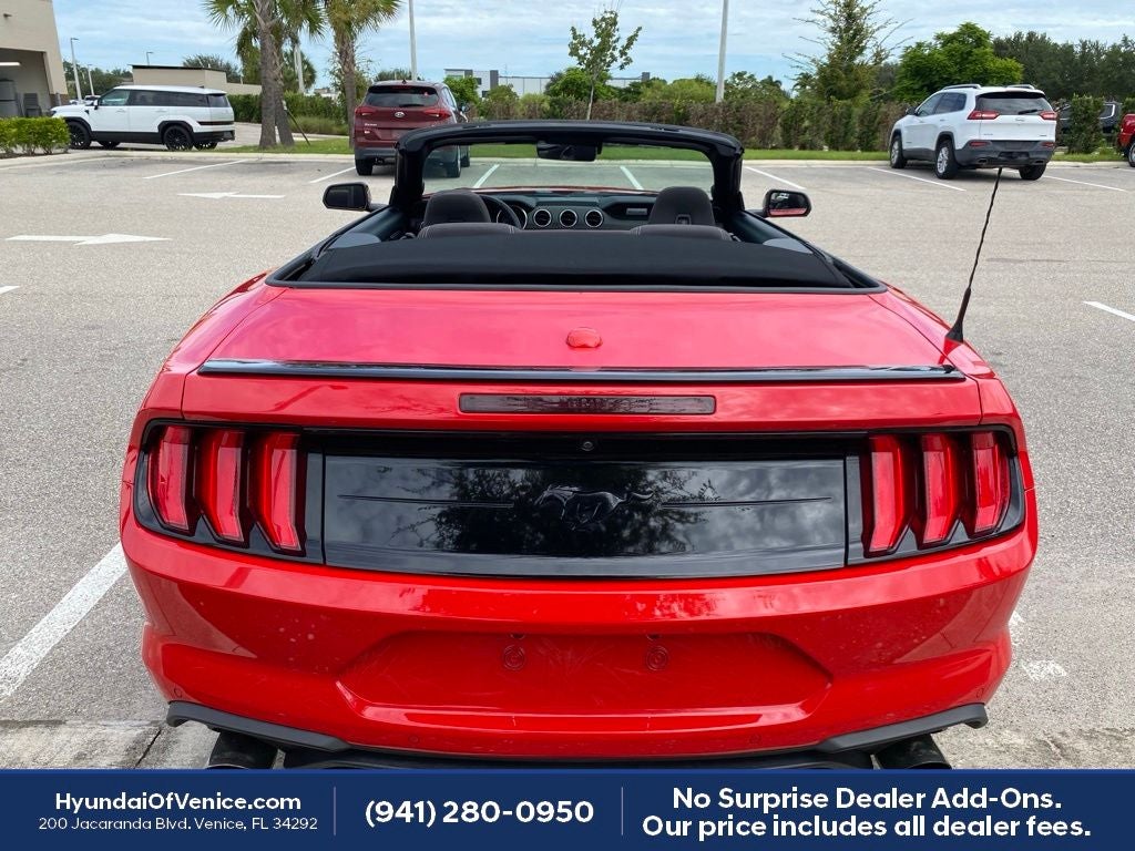 2022 Ford Mustang EcoBoost