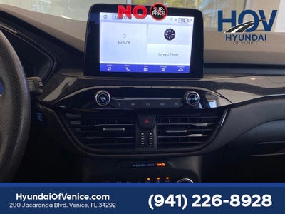 2023 Ford Escape Hybrid ST-Line
