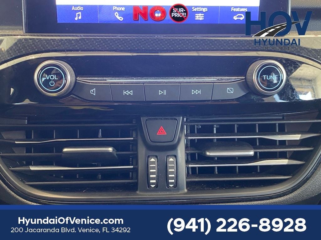 2023 Ford Escape Hybrid ST-Line
