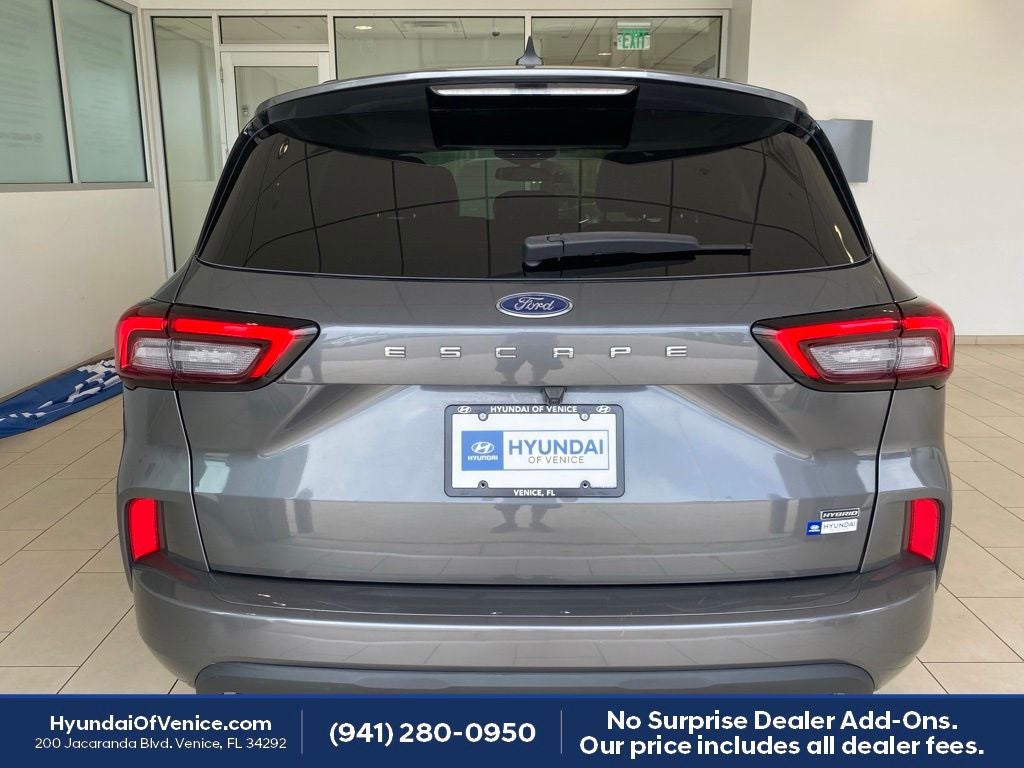 2023 Ford Escape Hybrid ST-Line