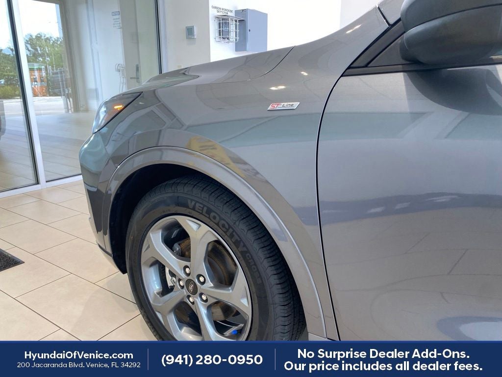 2023 Ford Escape Hybrid ST-Line