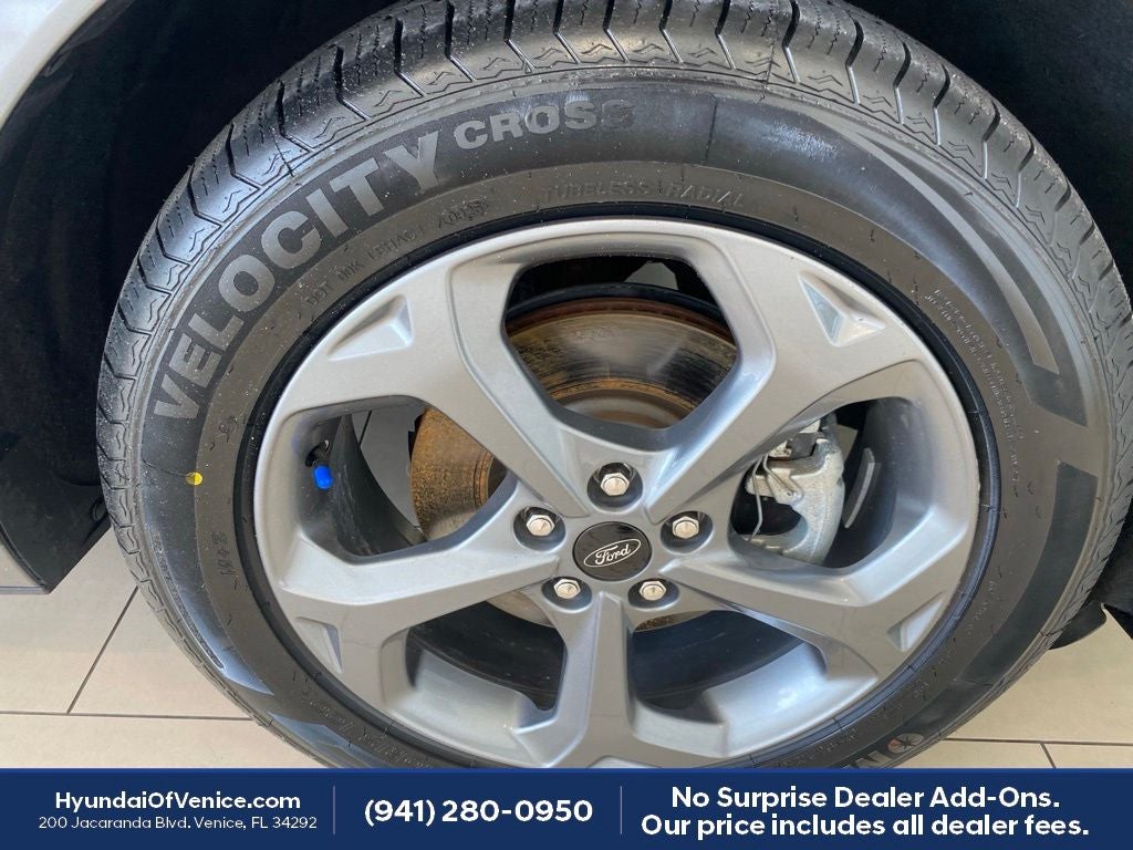 2023 Ford Escape Hybrid ST-Line