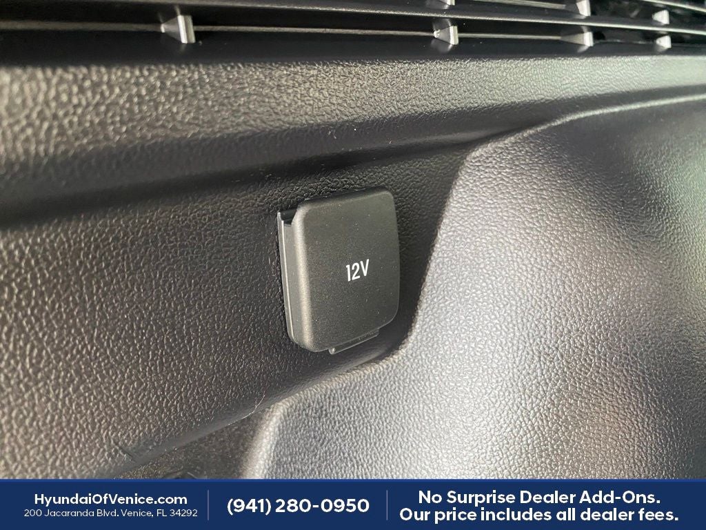 2023 Ford Escape Hybrid ST-Line