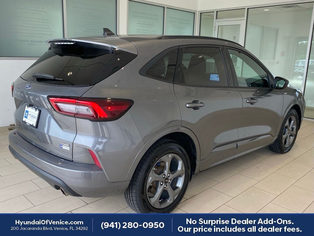 2023 Ford Escape Hybrid ST-Line