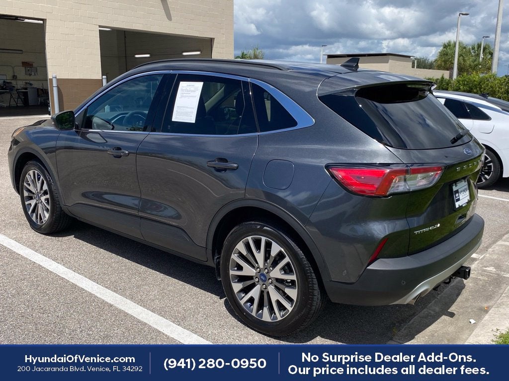 2020 Ford Escape Titanium