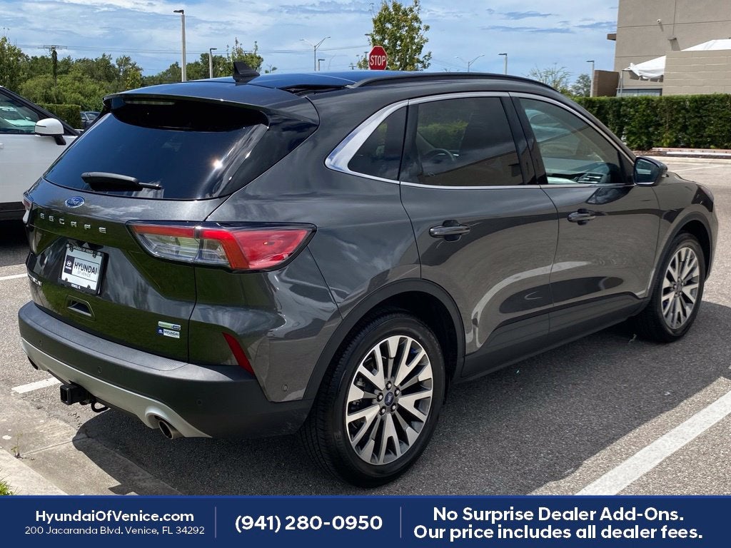 2020 Ford Escape Titanium