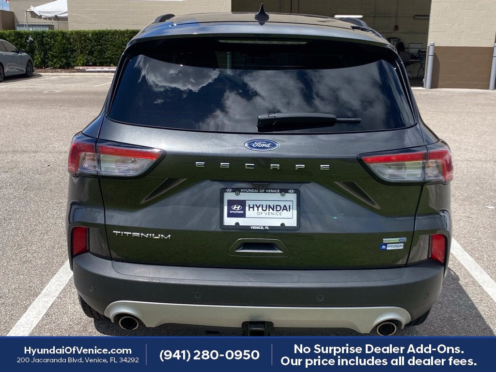 2020 Ford Escape Titanium