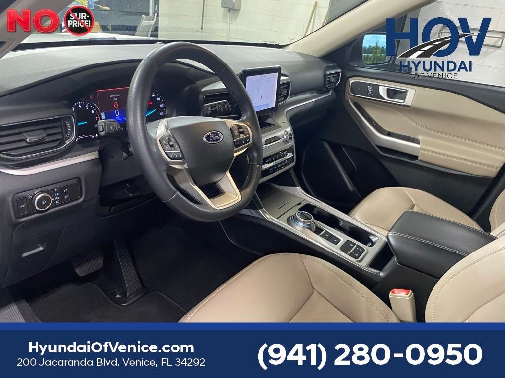 2023 Ford Explorer XLT