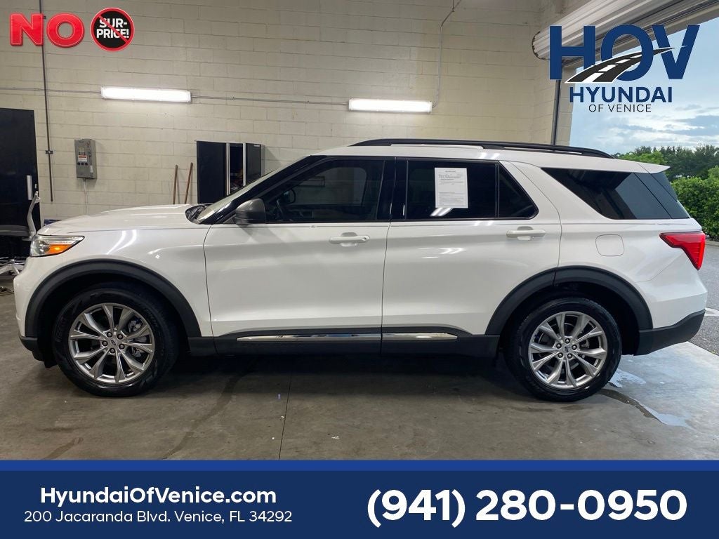 2023 Ford Explorer XLT