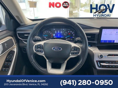 2023 Ford Explorer XLT
