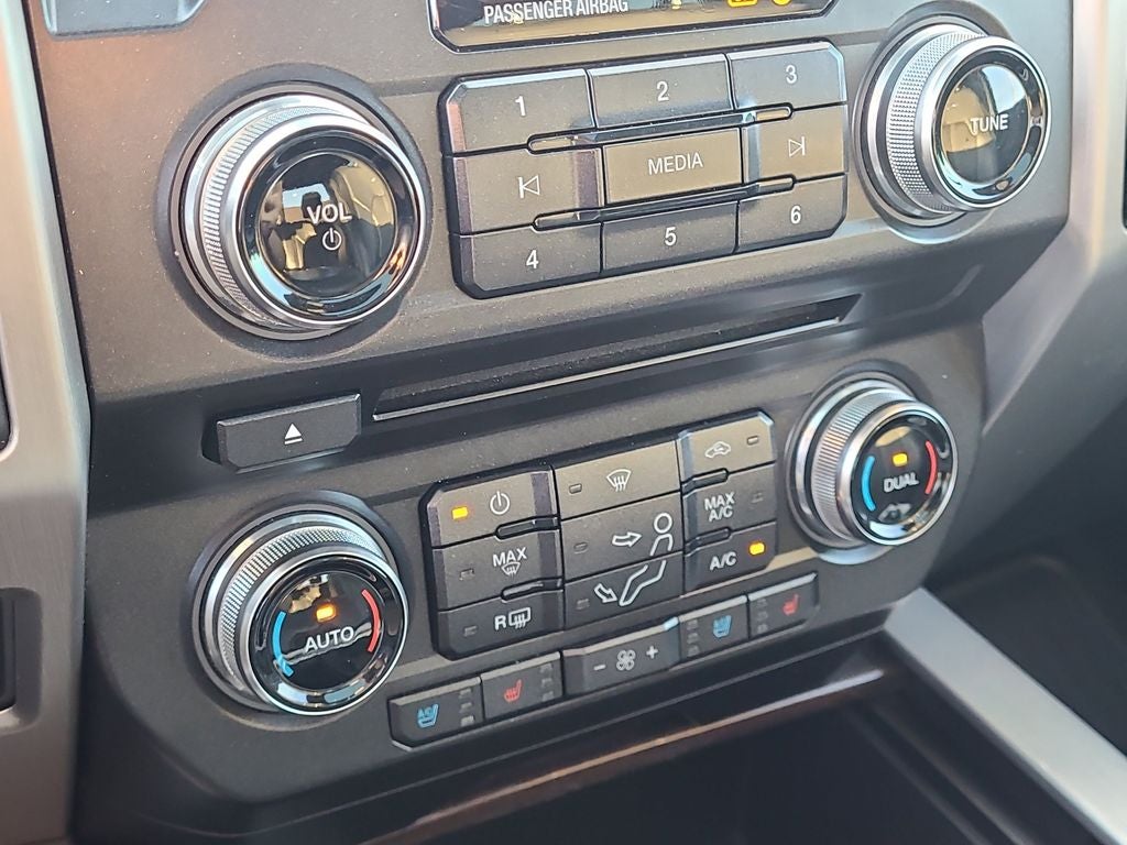 2017 Ford F-450SD Platinum DRW