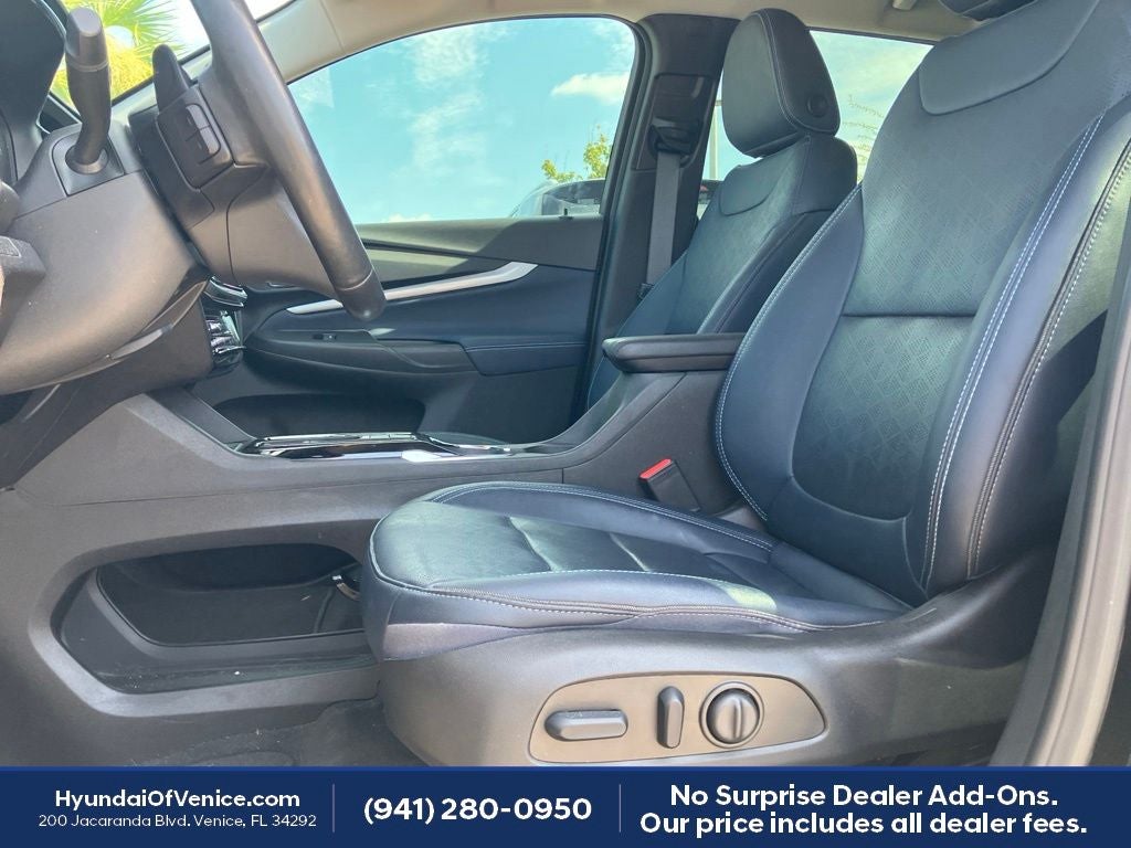 2023 Chevrolet Bolt EUV LT
