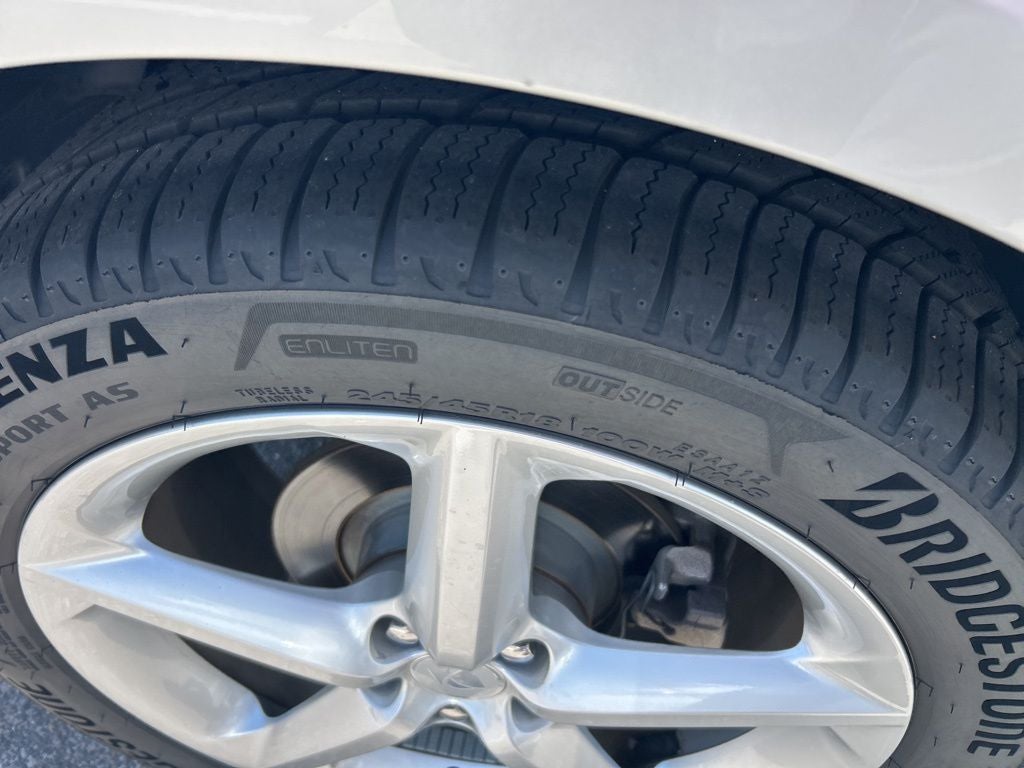 2007 Saturn Sky Base