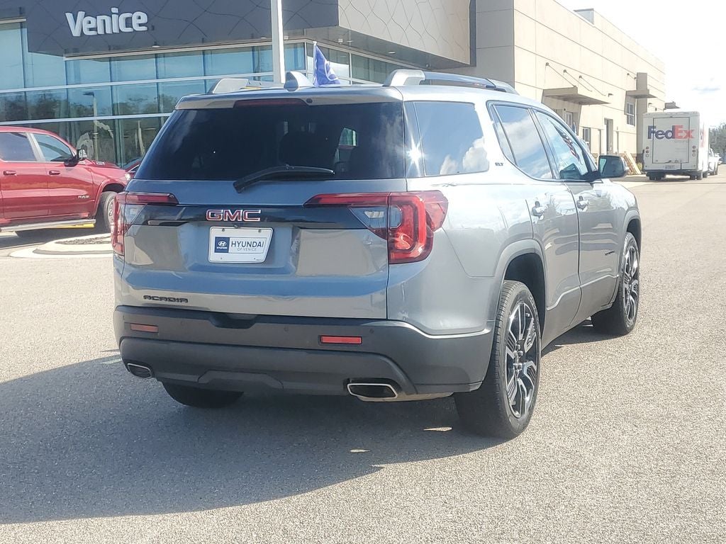 2021 GMC Acadia SLT