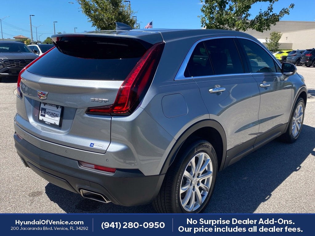 2023 Cadillac XT4 Luxury