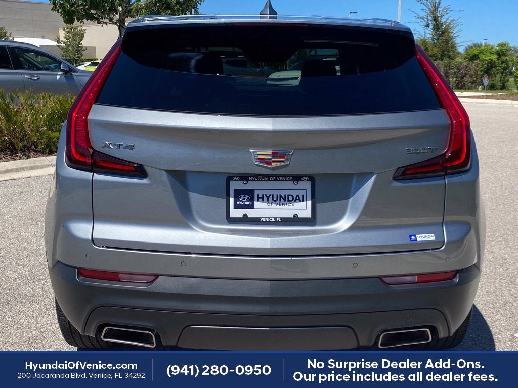 2023 Cadillac XT4 Luxury