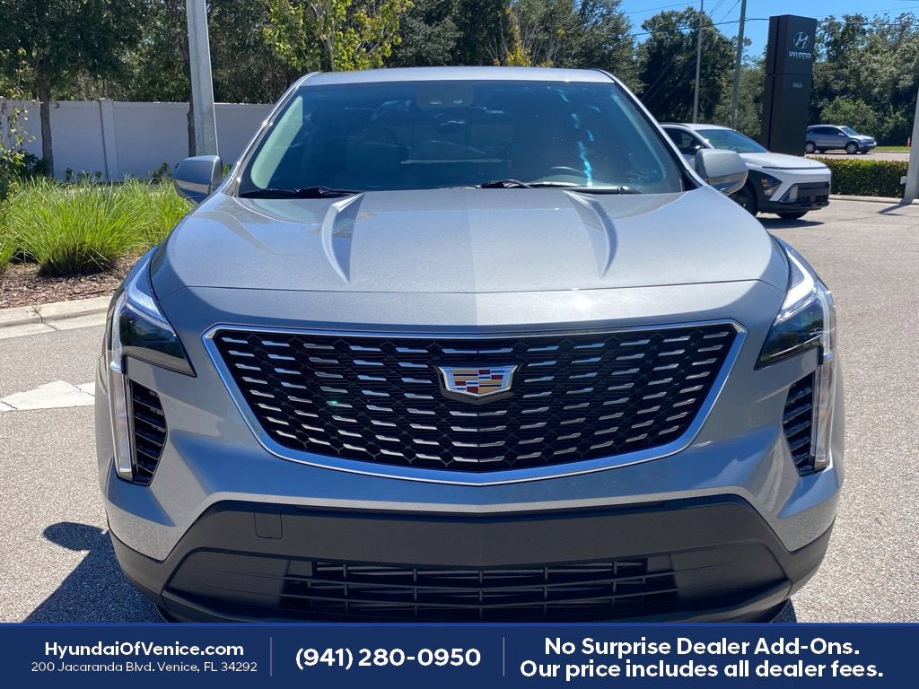2023 Cadillac XT4 Luxury