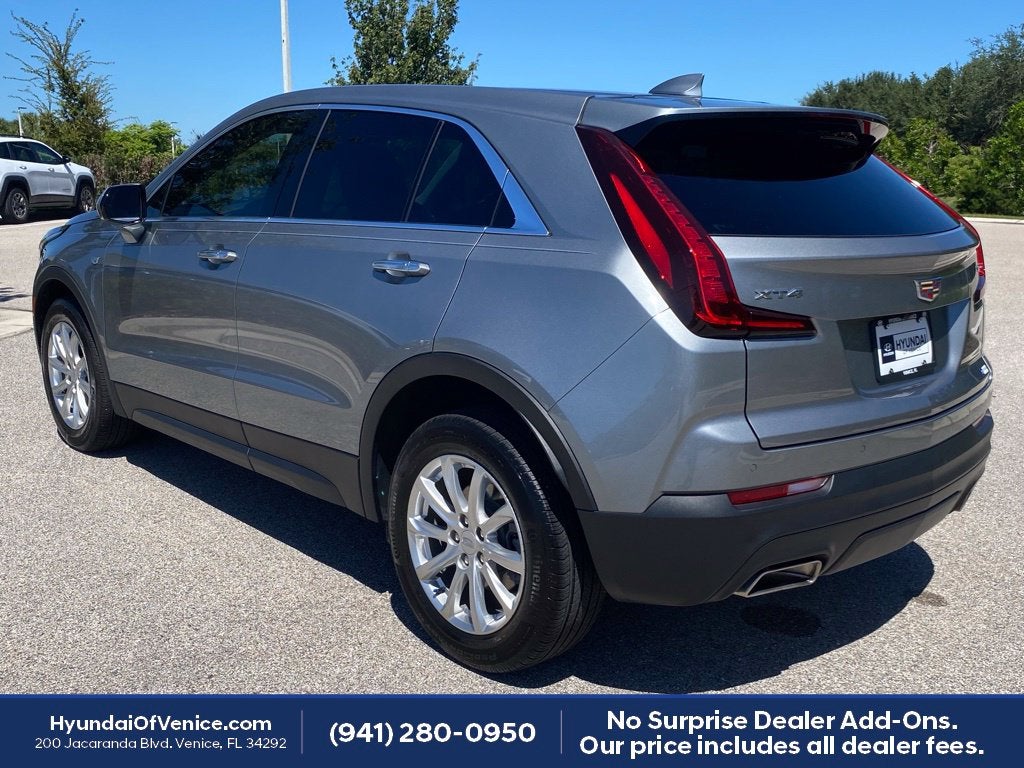 2023 Cadillac XT4 Luxury