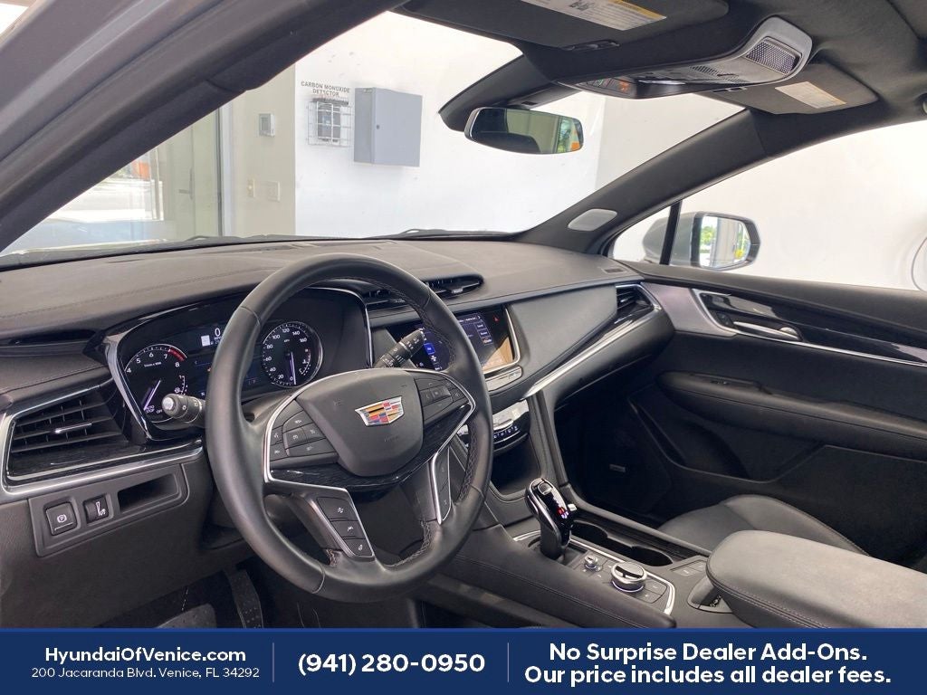 2025 Cadillac XT5 Premium Luxury