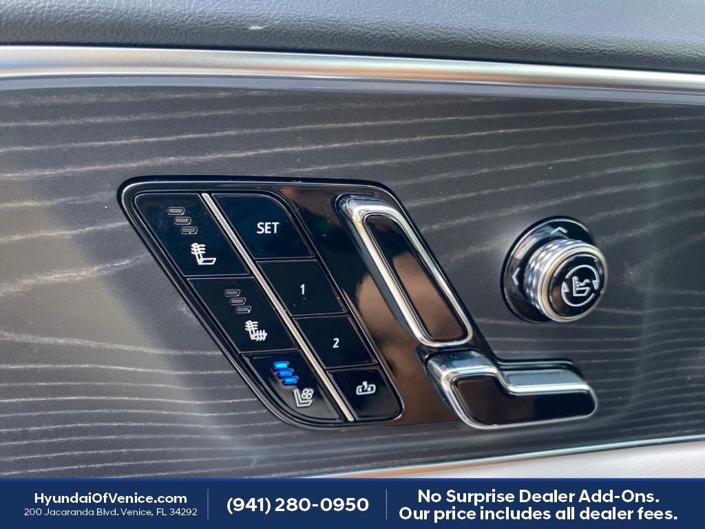 2025 Cadillac LYRIQ Sport
