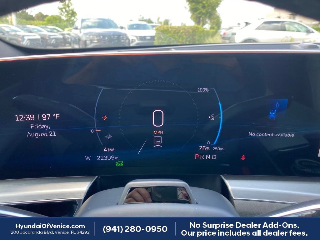 2025 Cadillac LYRIQ Sport