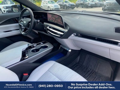 2025 Cadillac LYRIQ Sport
