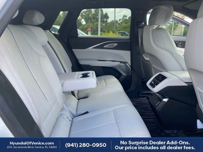 2025 Cadillac LYRIQ Sport