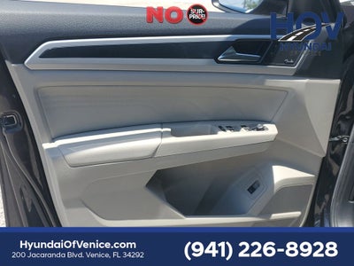 2023 Volkswagen Atlas 3.6L V6 SEL Premium R-Line