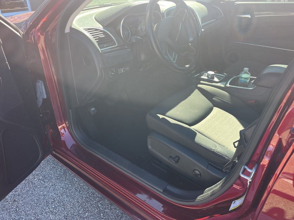 2022 Chrysler 300 Touring