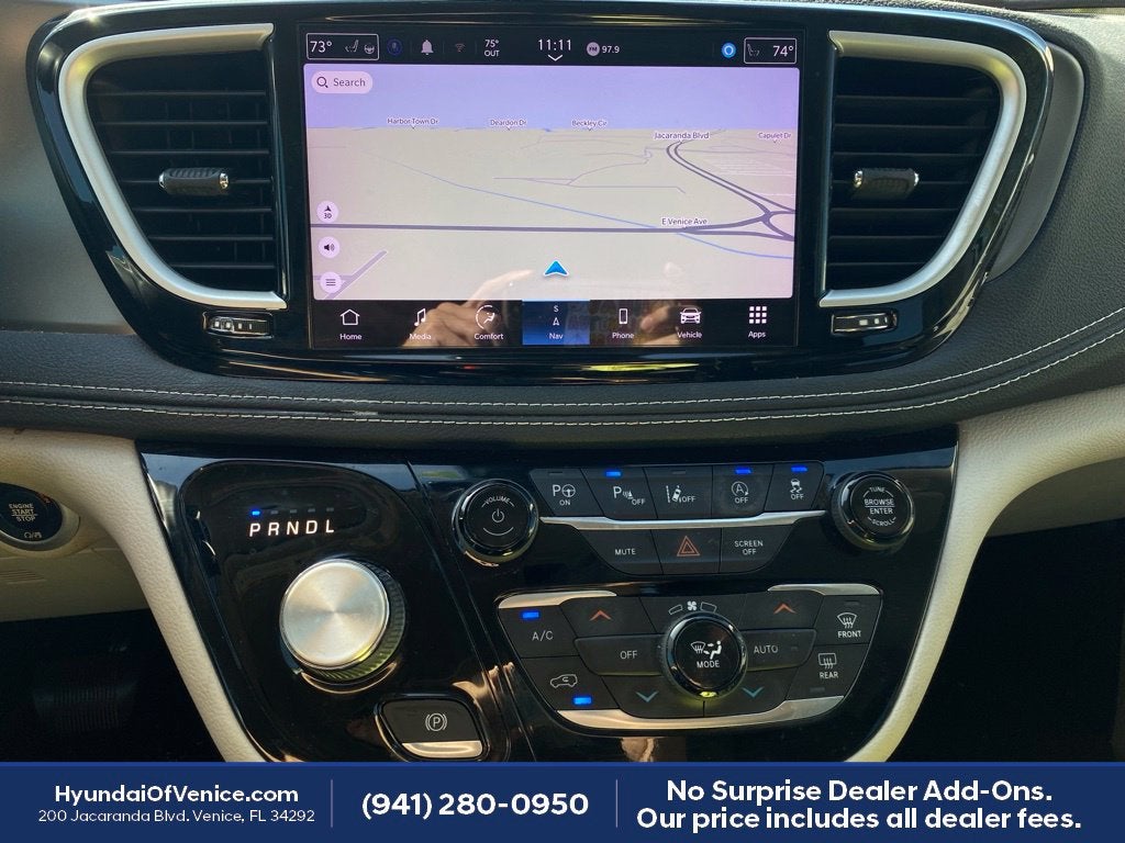 2022 Chrysler Pacifica Touring L