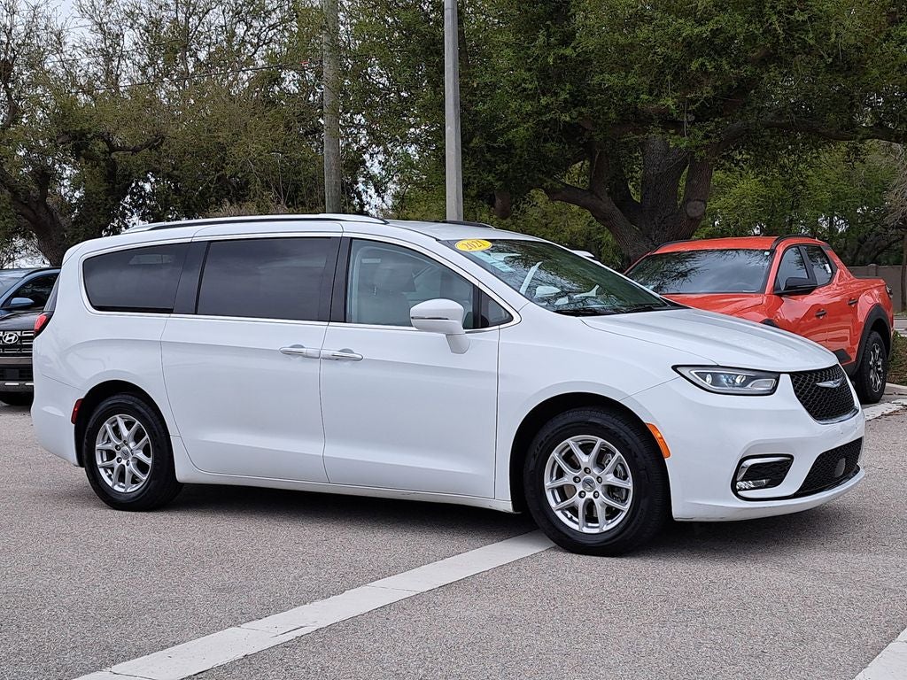 2021 Chrysler Pacifica Touring L