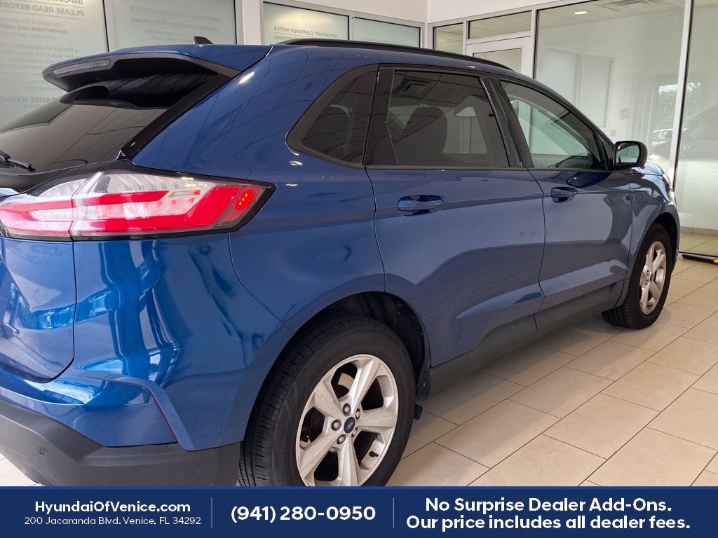 2020 Ford Edge SE