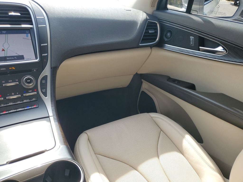 2019 Lincoln Nautilus Reserve