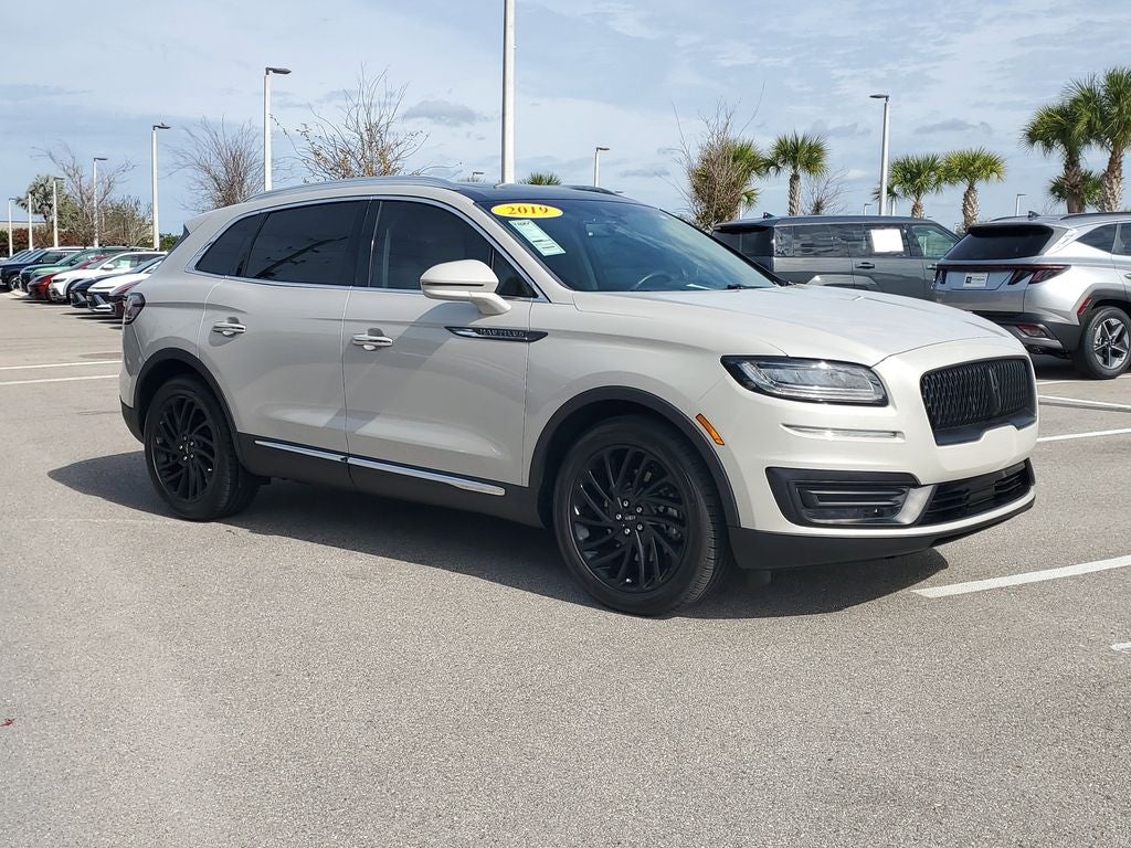2019 Lincoln Nautilus Reserve